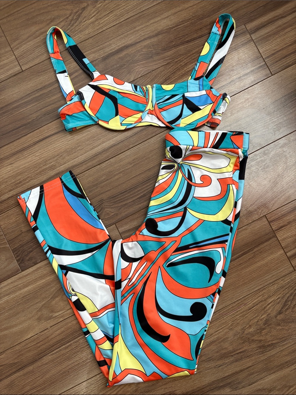 Bra Style Legging Set— Multicolor Retro Print